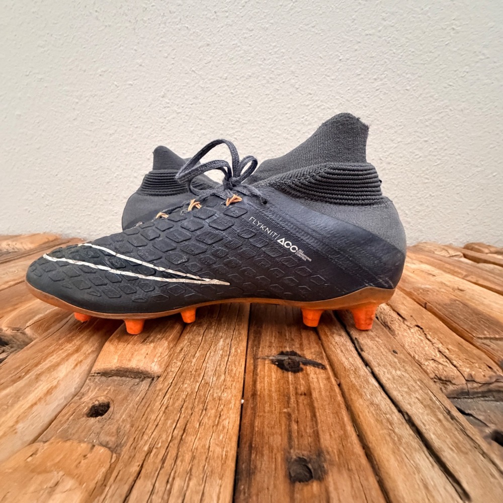 Nike Hypervenom Phantom 3 DF FG Soccer Cleats 5Y Grey Orange AH7293-081